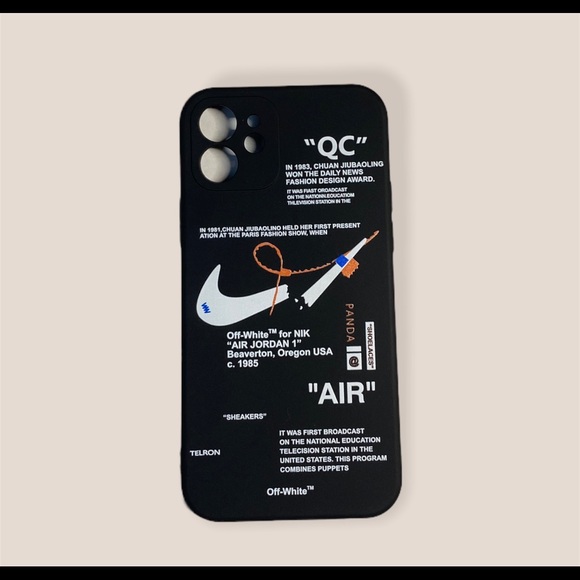 Nike iPhone Case - Picture 3 of 4